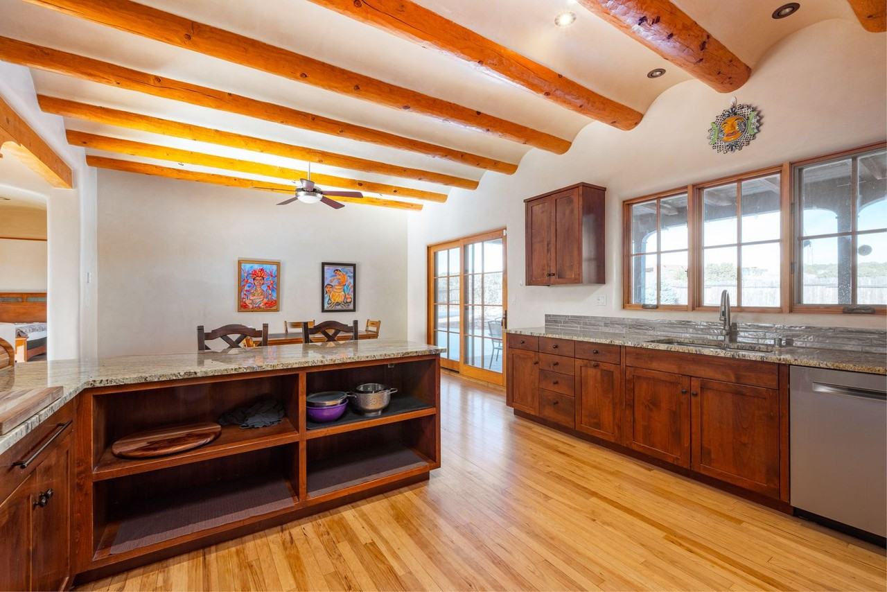 33 Camino San Lucas - Photo 7 of 29