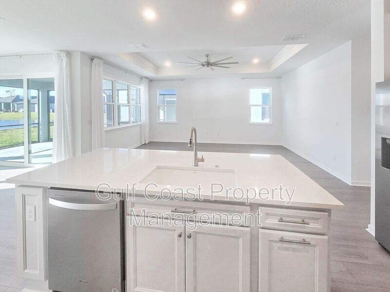 11224 Shoreline Trl - Photo 6 of 40