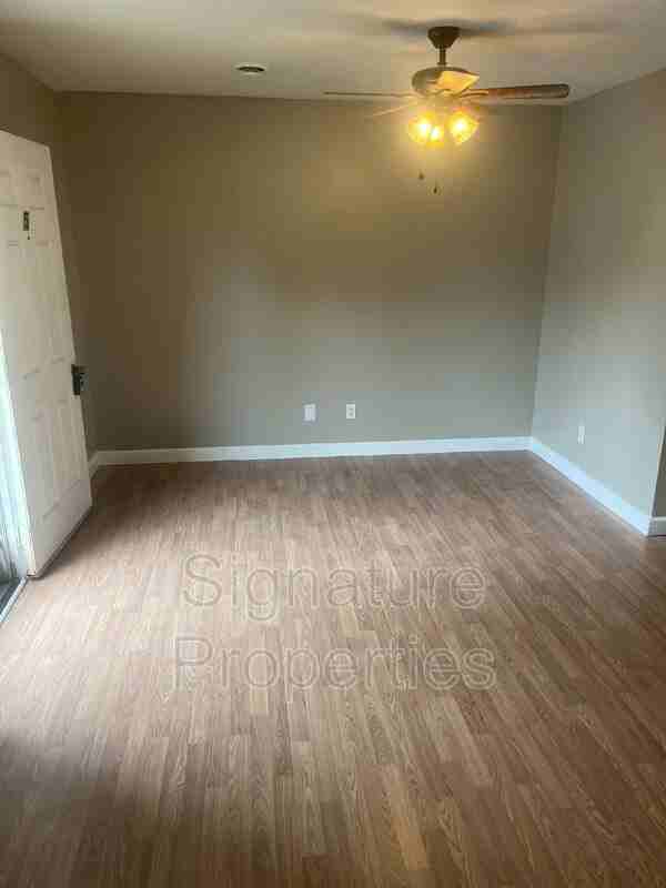 702 Barrows Mill Rd Aptbarrows Mill #702APT5 - Photo 3 of 4