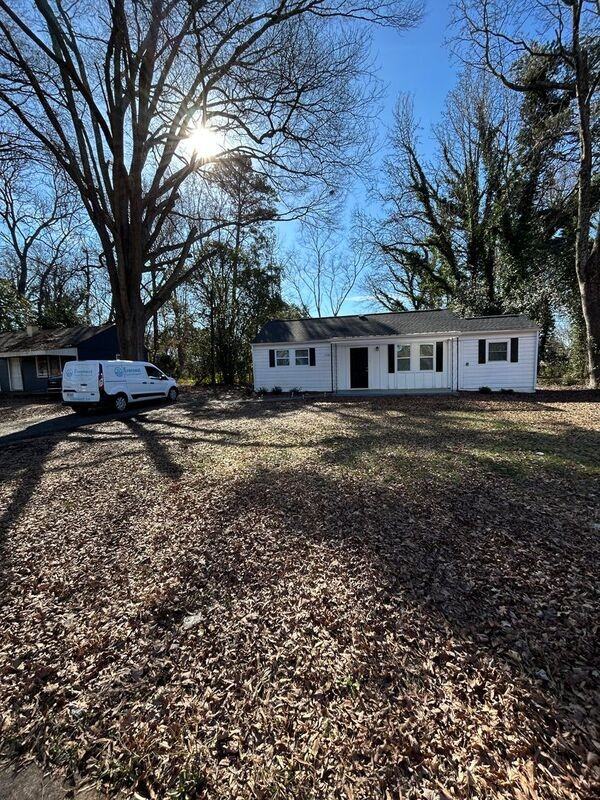 1121 Nations Dr - Photo 3 of 16