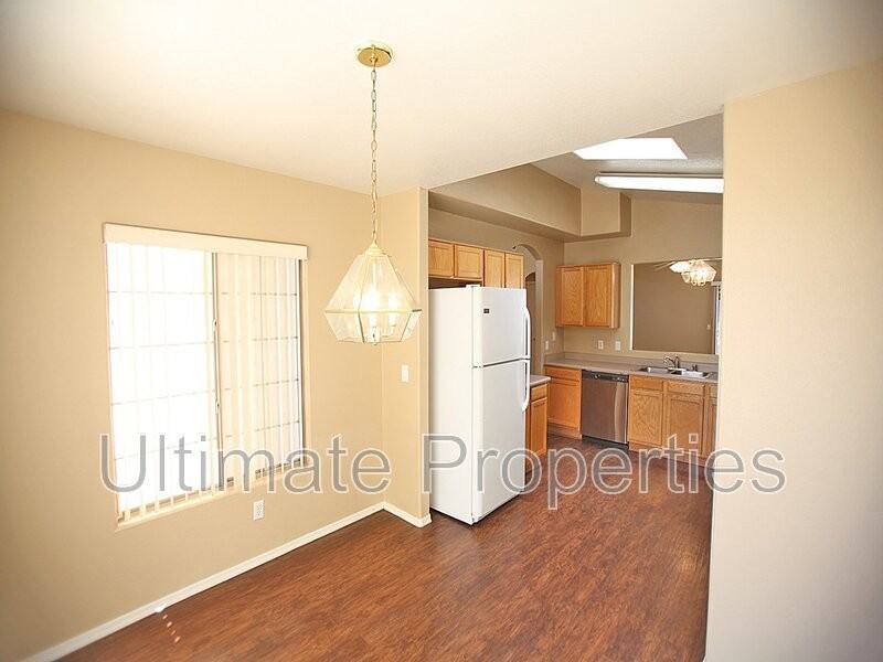 8570 W Rue De Lamour - Photo 7 of 27