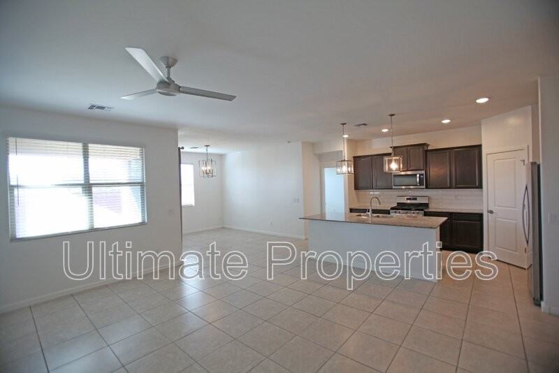 14097 W Valentine St - Photo 3 of 18