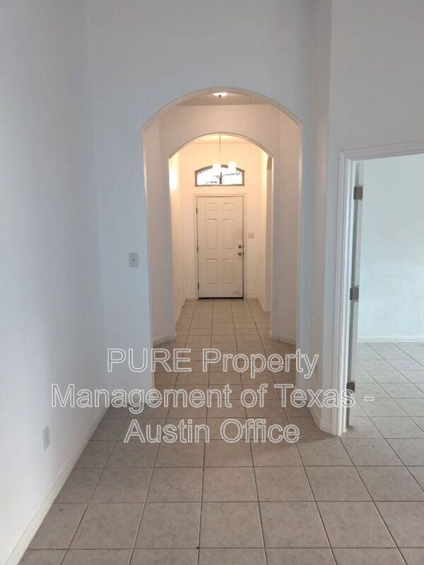 1209 Goldilocks Ln - Photo 3 of 19