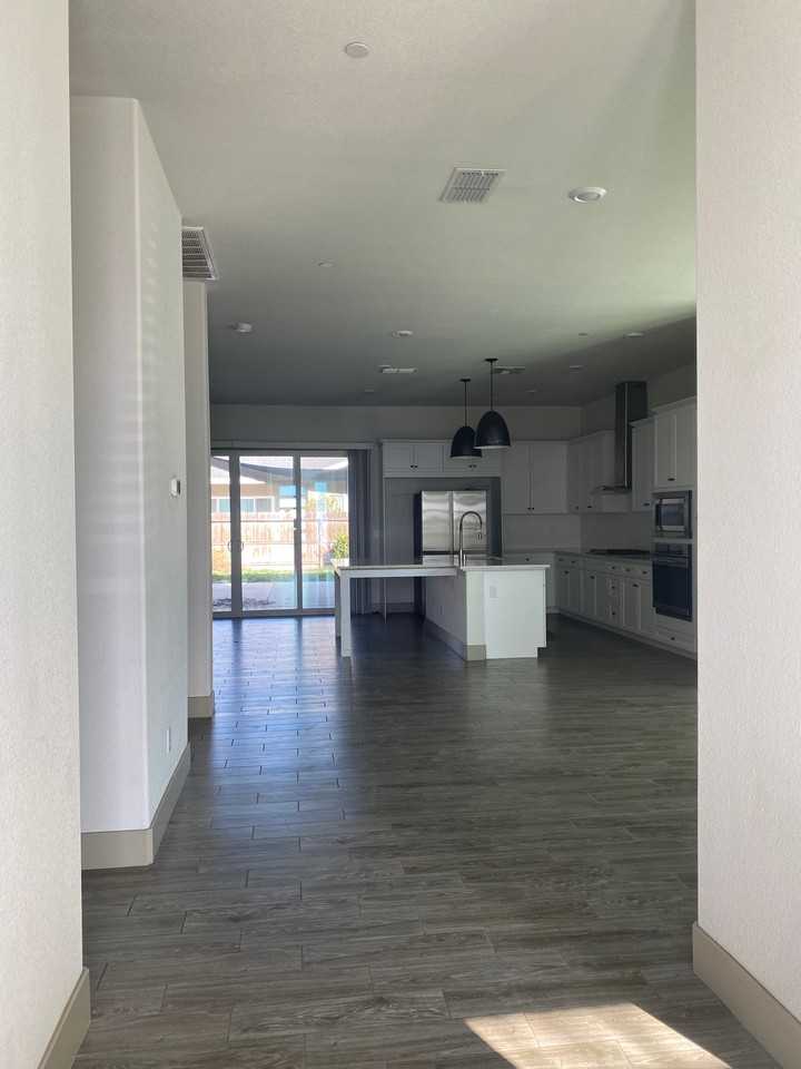 2323 Pacheco Dr - Photo 2 of 18