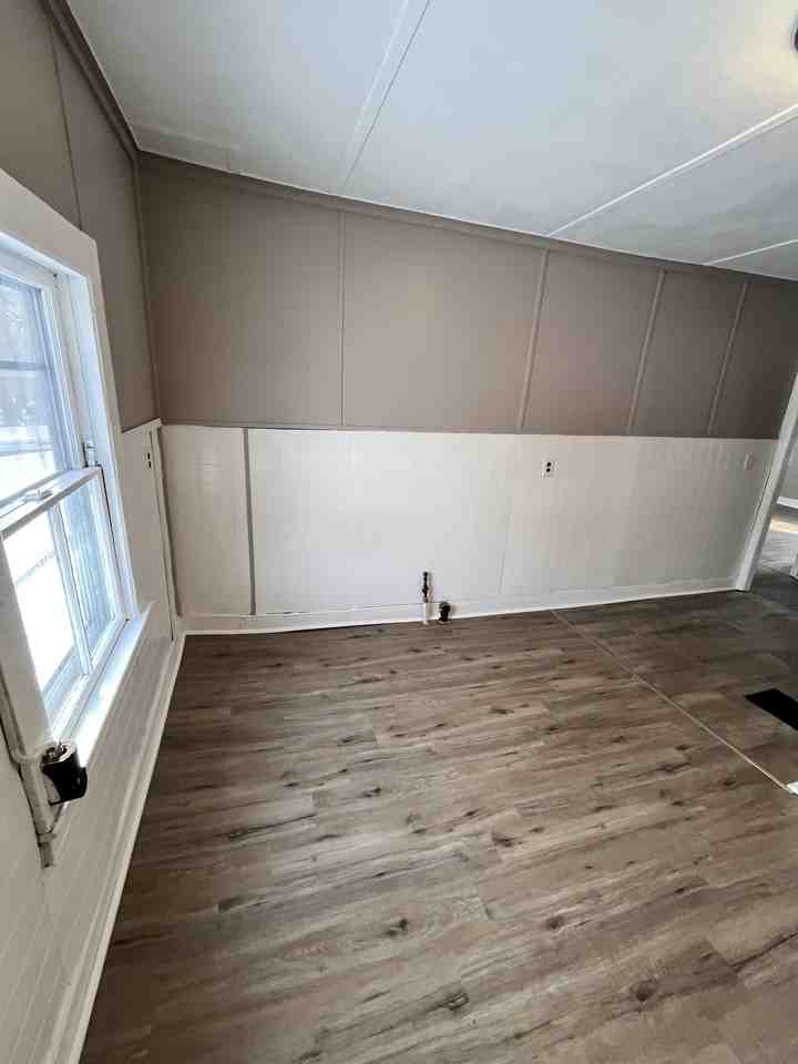 262 Clinton St - Photo 2 of 10