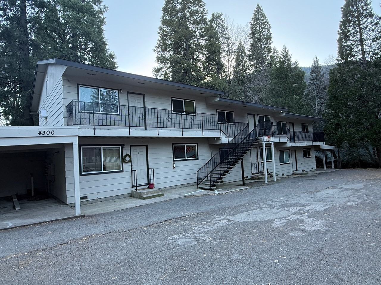 4300 Gray St - Photo 3 of 5