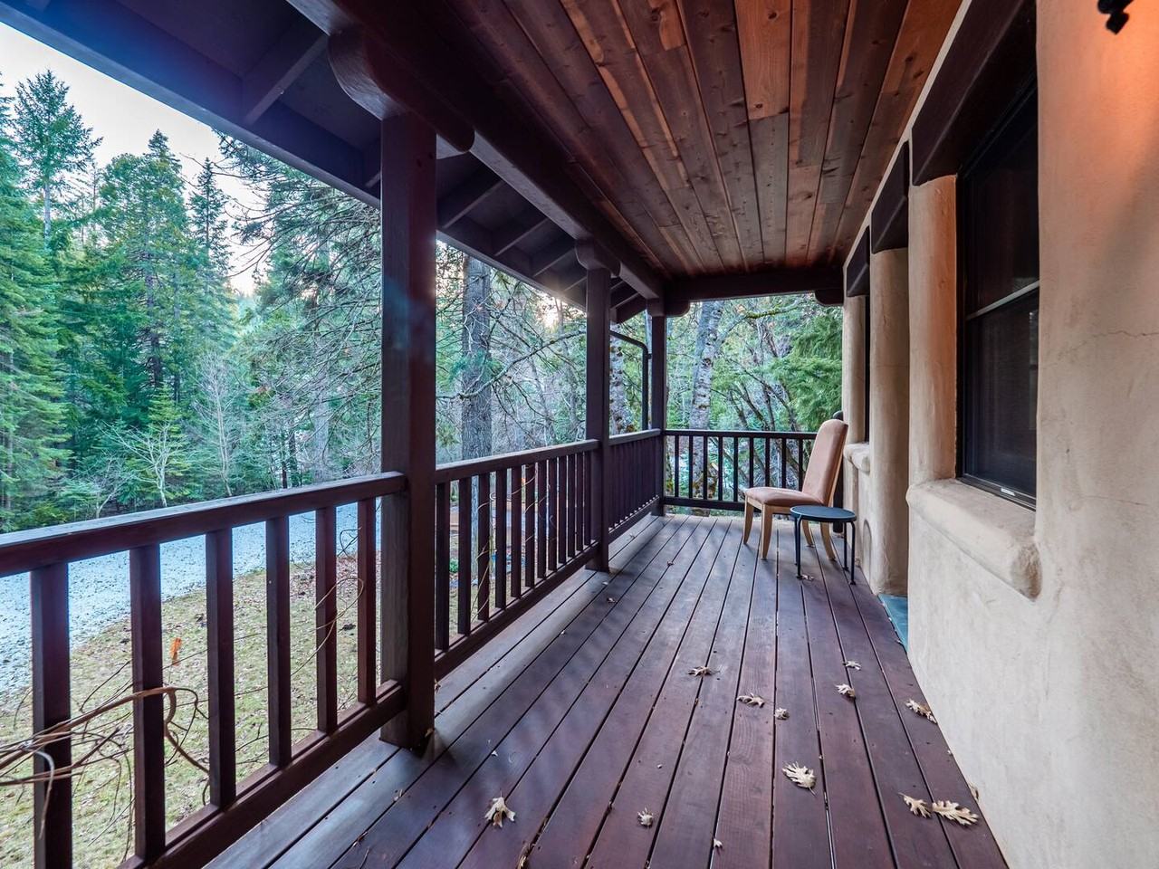 2323 N Old Stage Rd - Photo 3 of 13