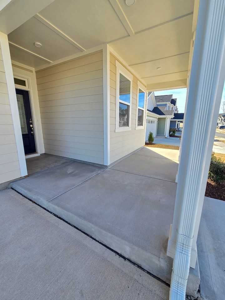 1352 Underbrush Dr - Photo 3 of 50