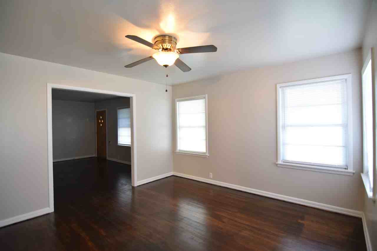 1317 S 15th St - Photo 7 of 21