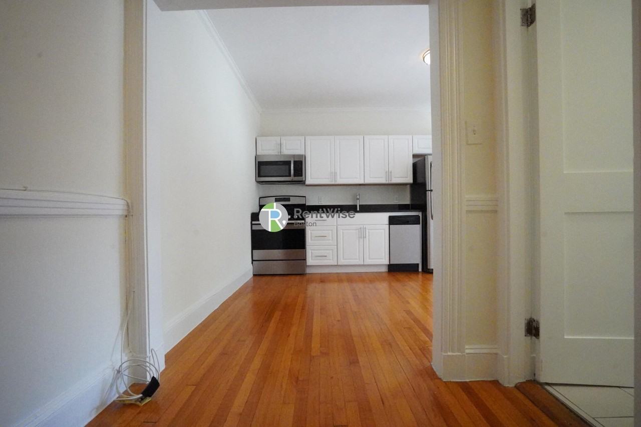 1850 Commonwealth Ave #45 - Photo 2 of 23