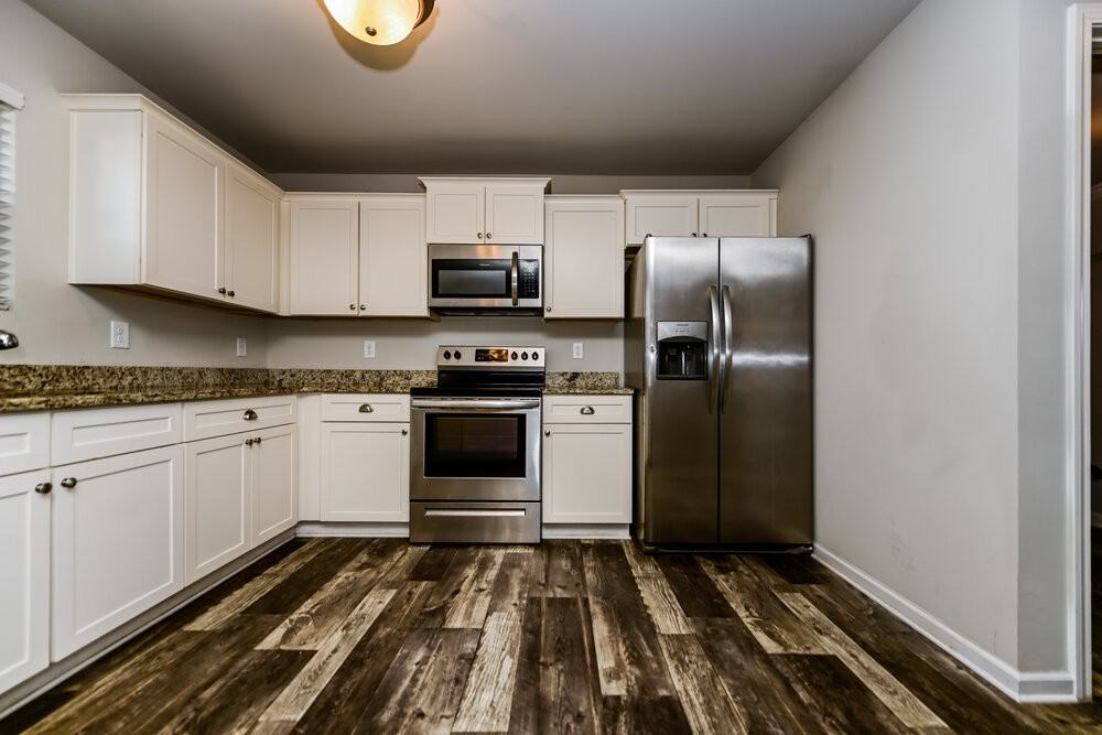 207 Montefeltro Ct - Photo 7 of 17