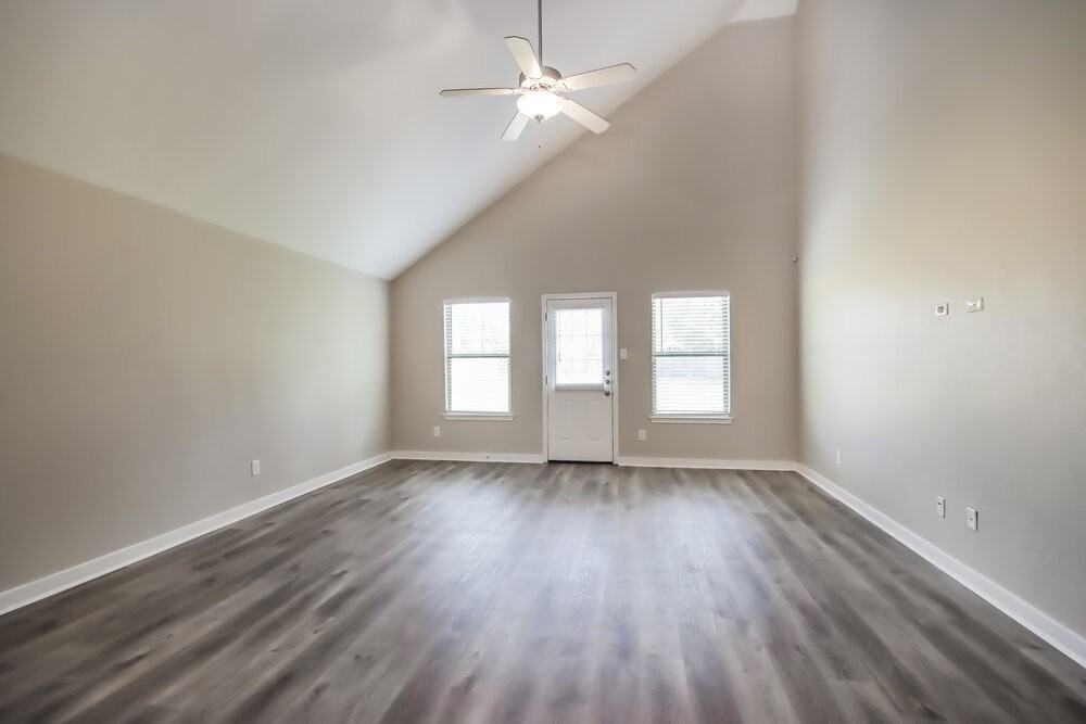 19230 Shire Horse Blvd - Photo 5 of 17
