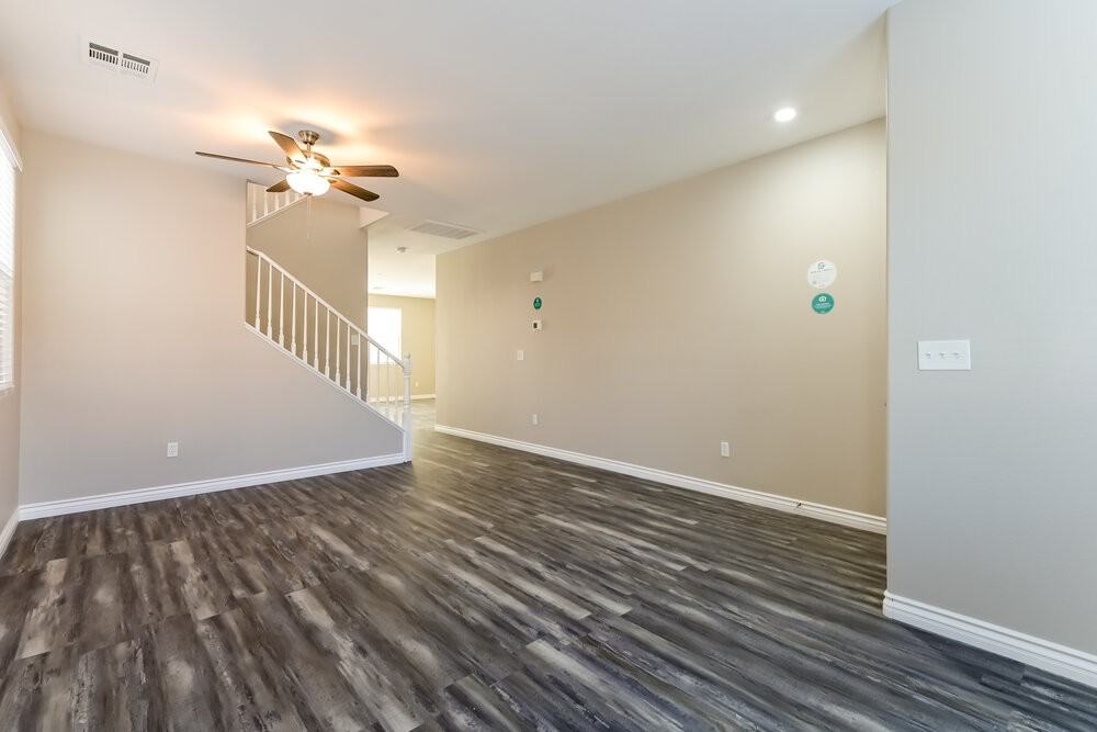 11155 Varedo Ct - Photo 5 of 16