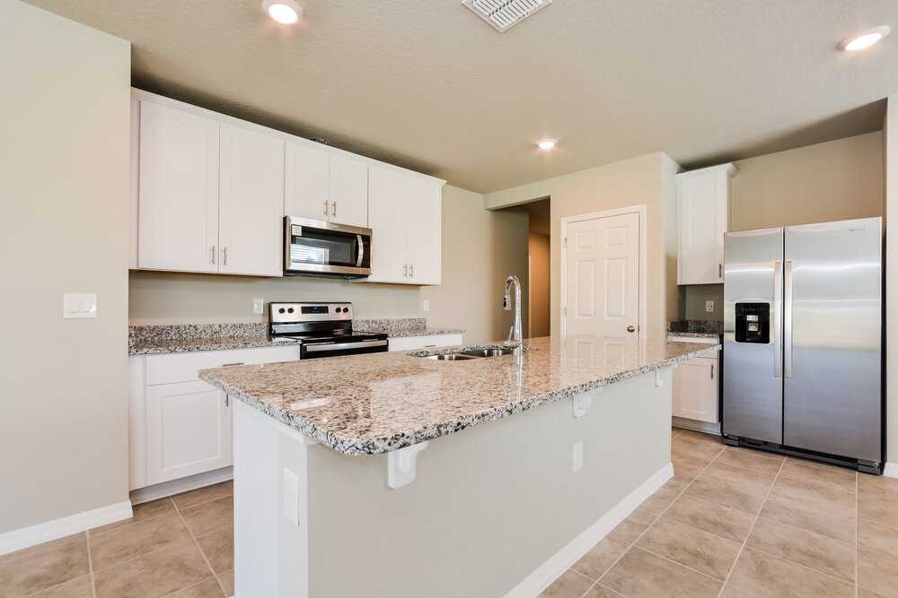 5247 Meredrew Ln - Photo 6 of 16