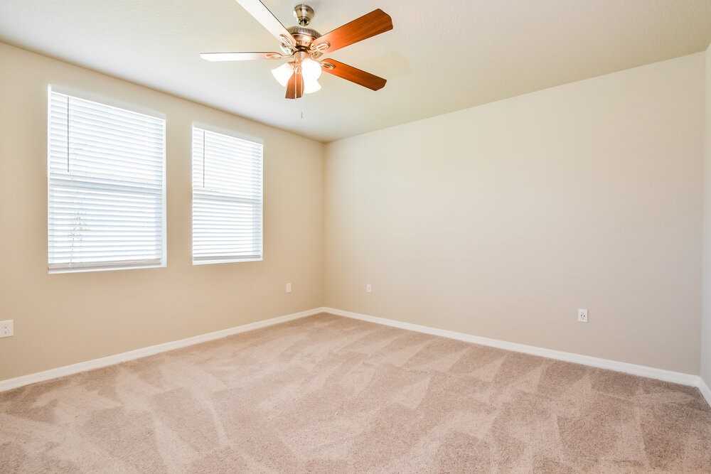 5247 Meredrew Ln - Photo 7 of 16