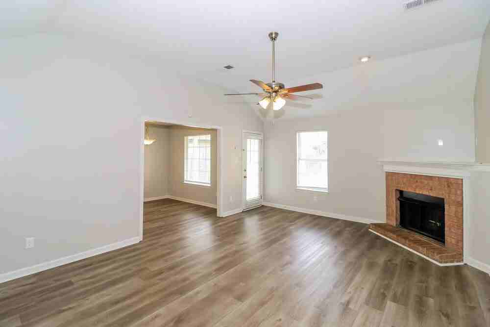 9992 Cameron Ridge Trl - Photo 4 of 16
