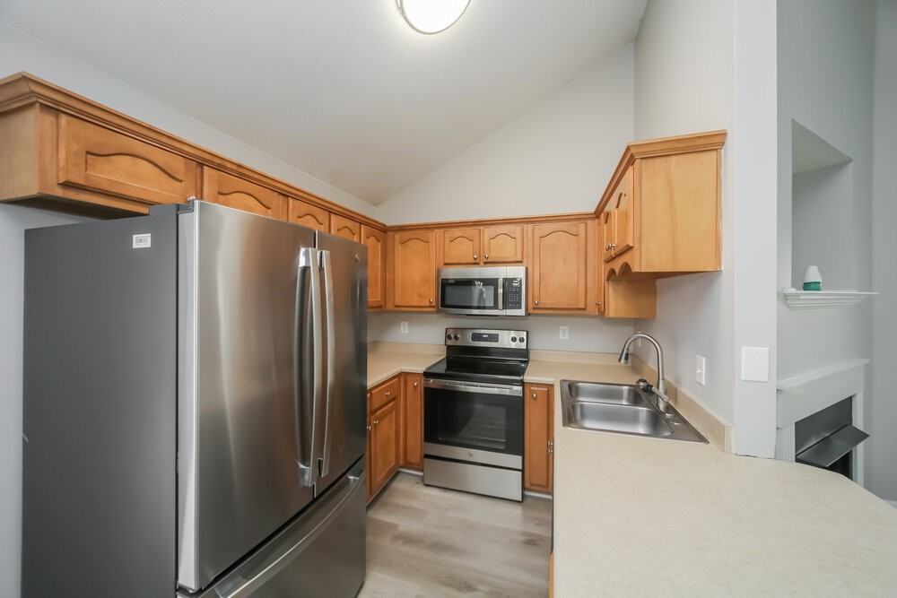 2731 Maggie Woods Pl - Photo 7 of 16