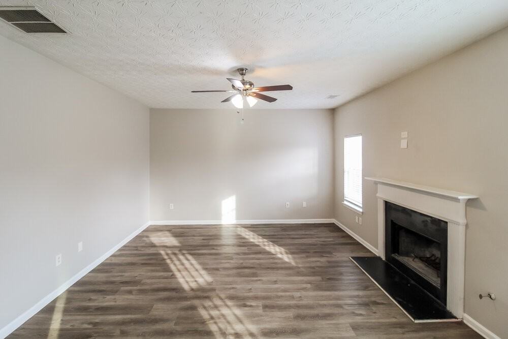 35 Franklin Way - Photo 4 of 18