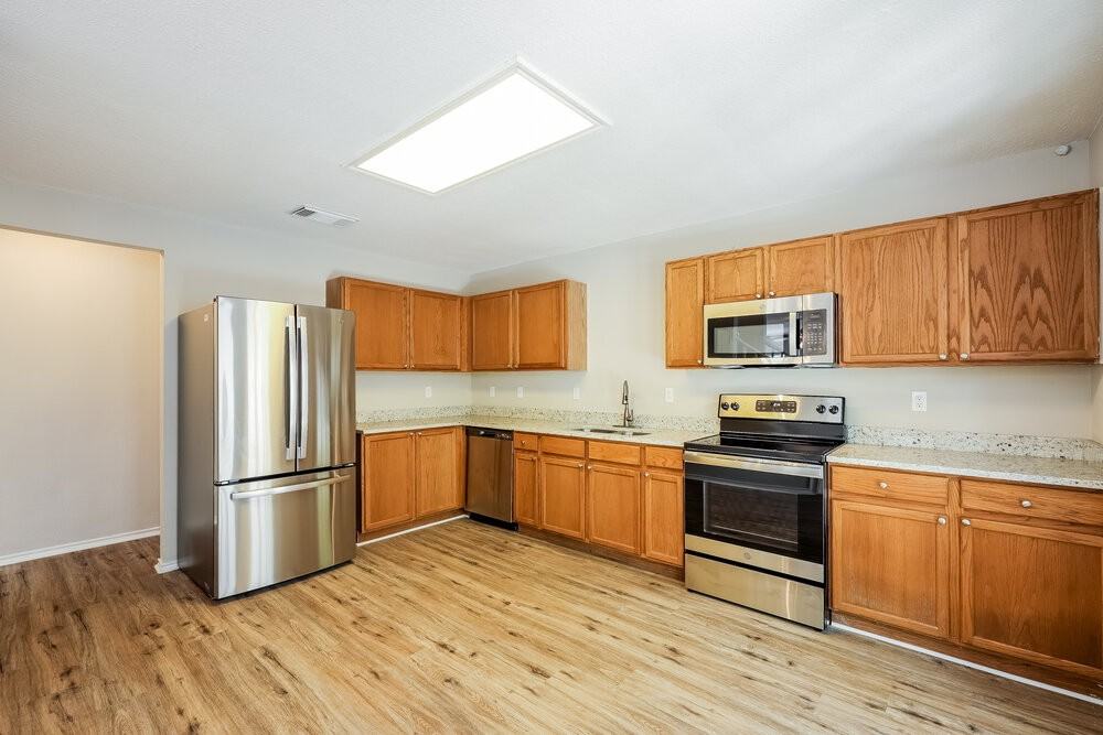 9842 Morningfield - Photo 6 of 17