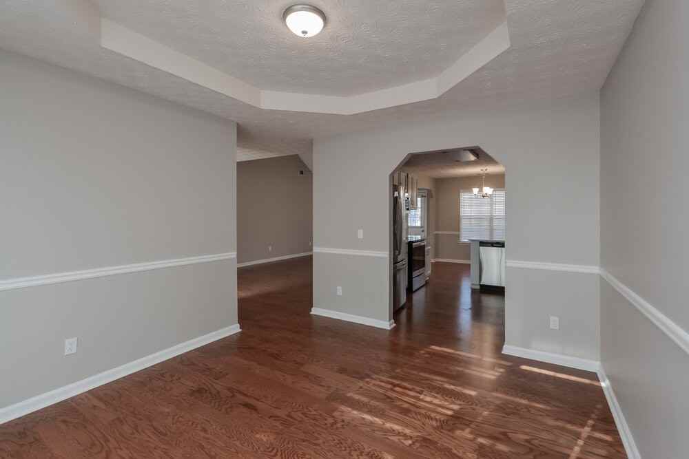 50 Brandon Dr - Photo 7 of 17