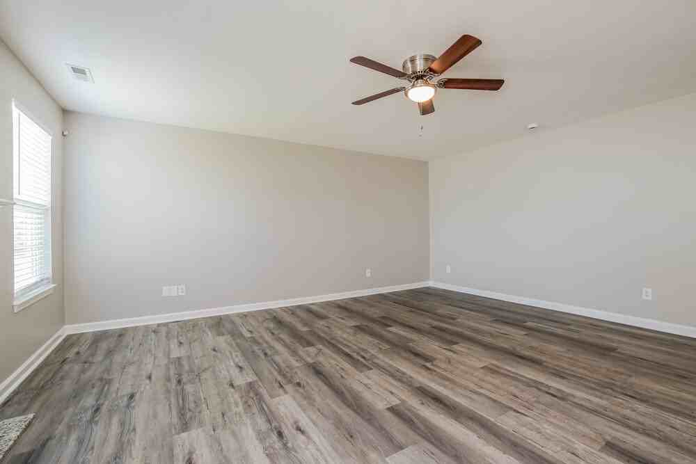 3609 Jordanmill Ct - Photo 5 of 17