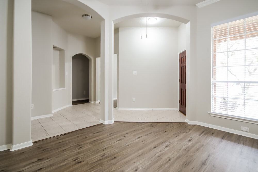 14514 Red Mulberry Ln - Photo 5 of 16