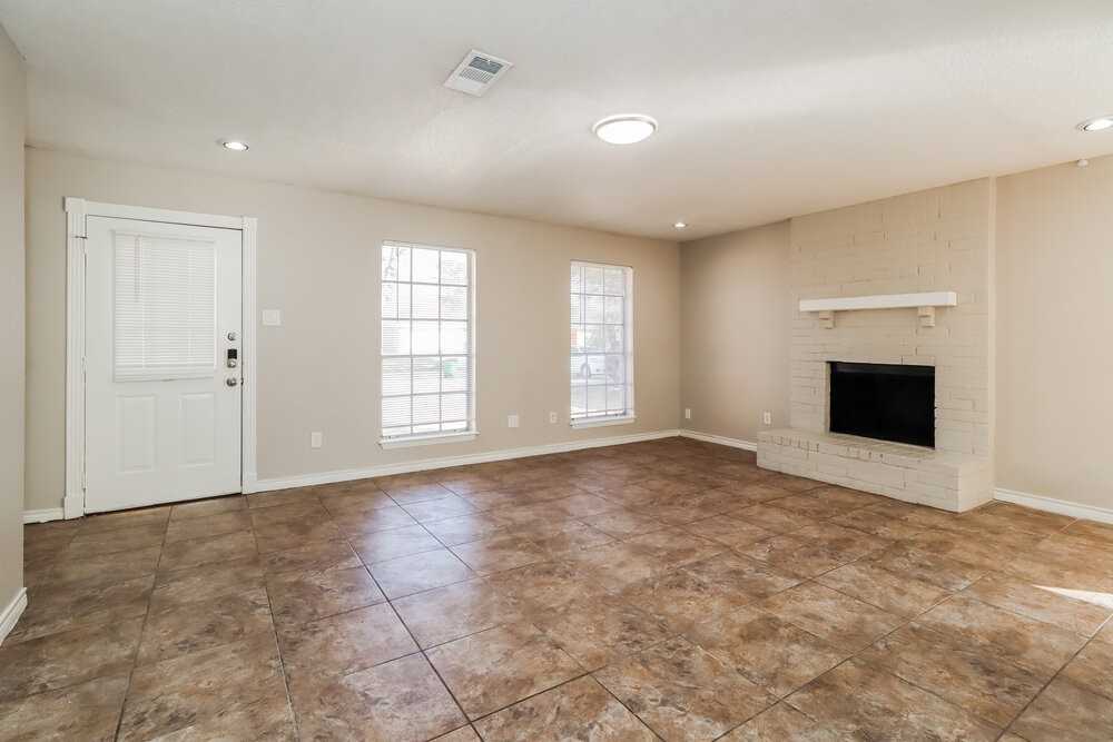 23903 Lestergate Dr - Photo 6 of 16