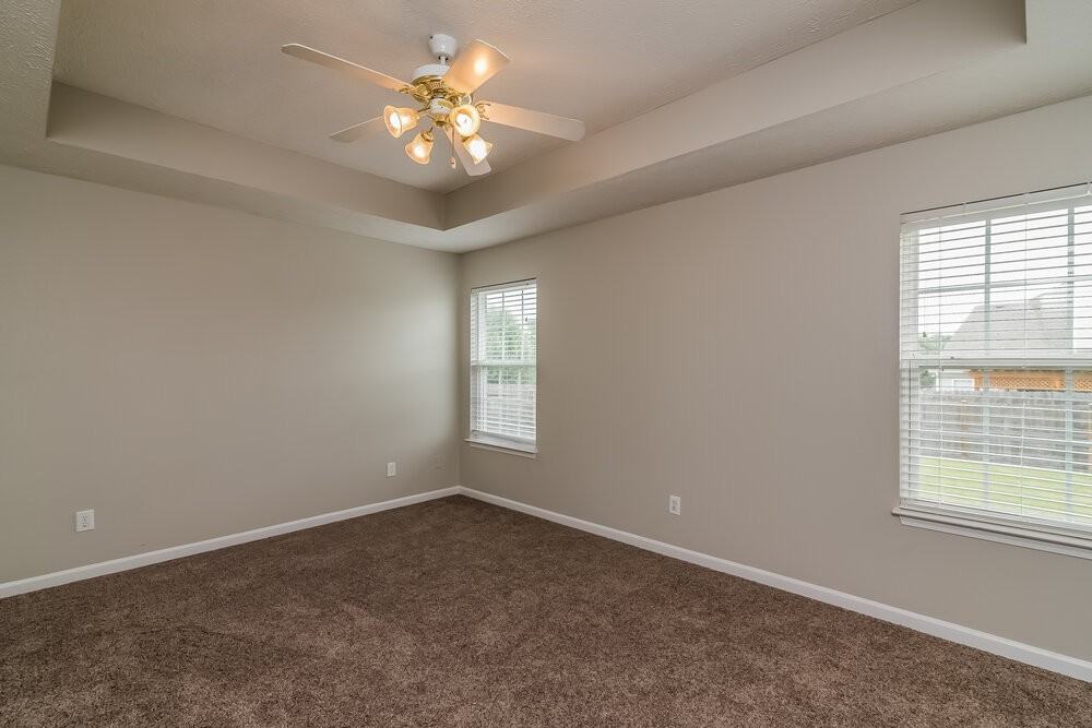 1817 Packard Ct - Photo 7 of 15