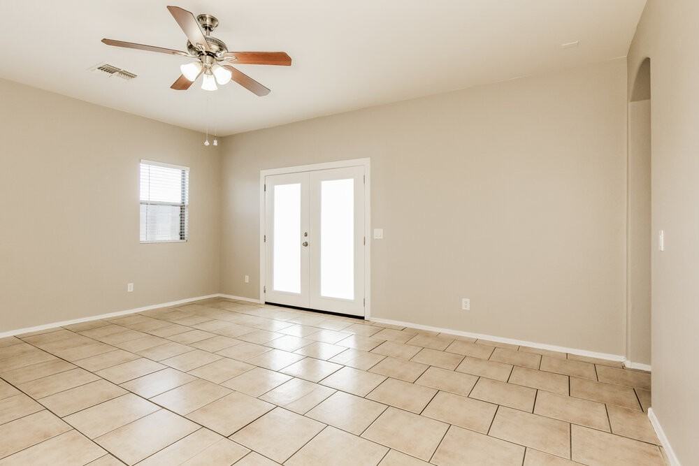 1809 W Dugan Dr - Photo 3 of 16