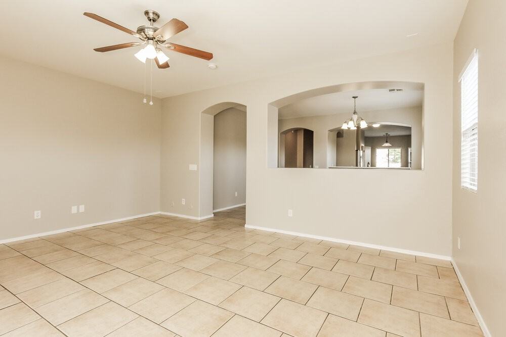 1809 W Dugan Dr - Photo 4 of 16