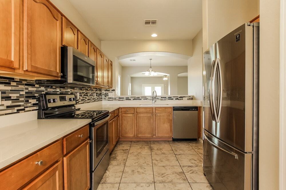 1809 W Dugan Dr - Photo 6 of 16