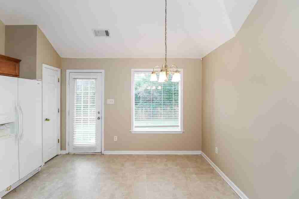 2671 Breezy Ridge Trl - Photo 6 of 16