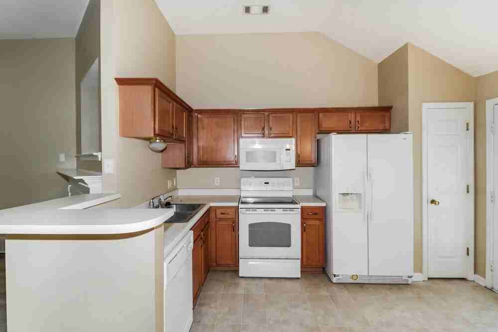 2671 Breezy Ridge Trl - Photo 7 of 16