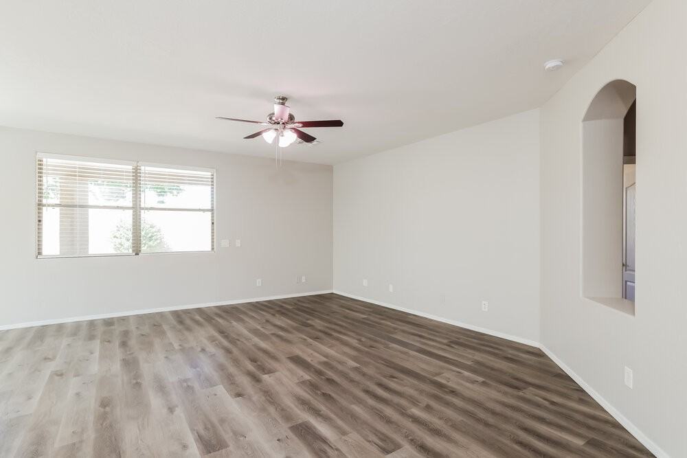 20588 N 90th Ln - Photo 3 of 16