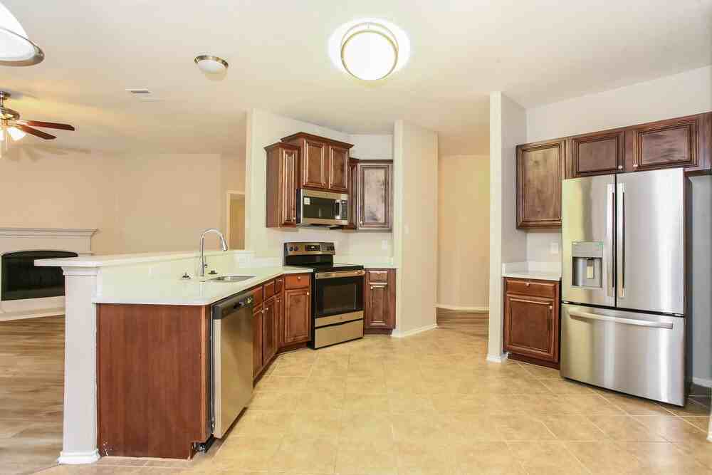 1216 Bent Tree Rd - Photo 7 of 16