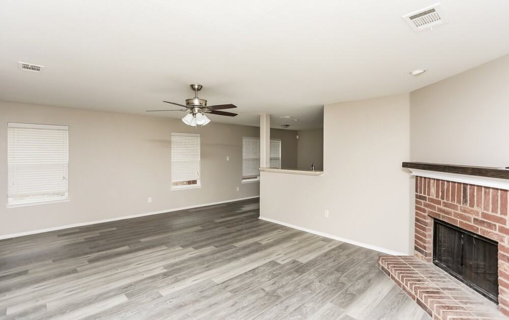 5716 Mountain Bluff Dr - Photo 3 of 17
