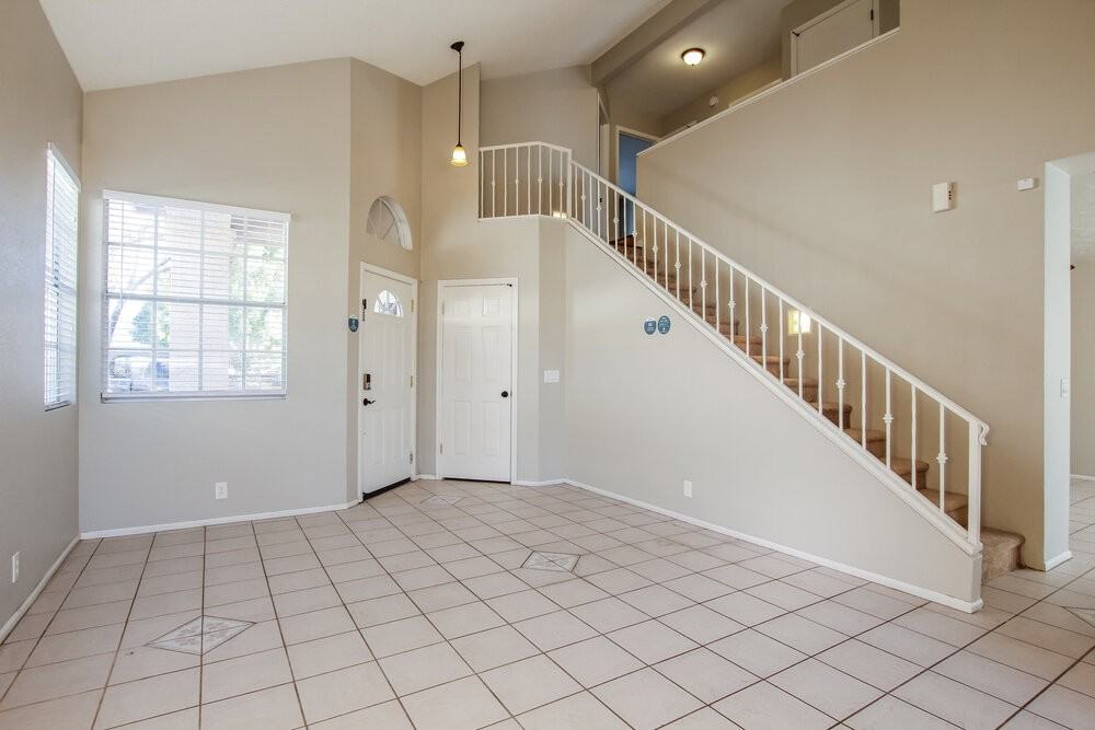 19406 N 76th Dr - Photo 5 of 17
