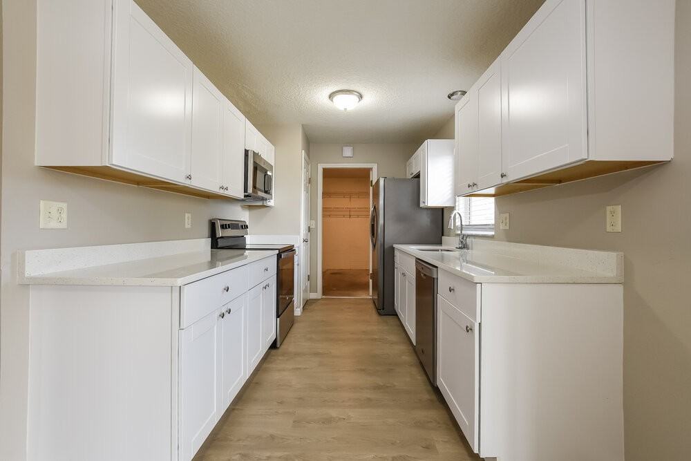 315 Windridge Pl - Photo 6 of 15