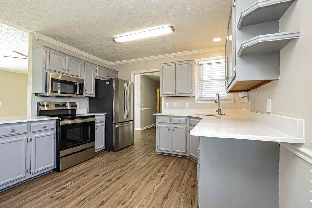104 Post Oak Rd - Photo 7 of 16