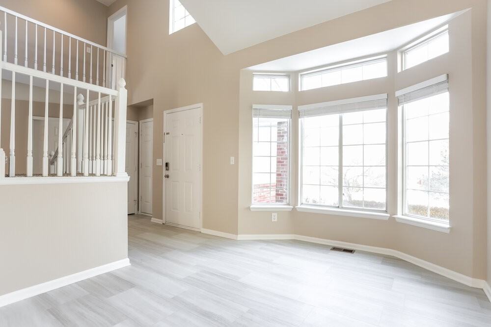 4884 S Bahama Way - Photo 5 of 18