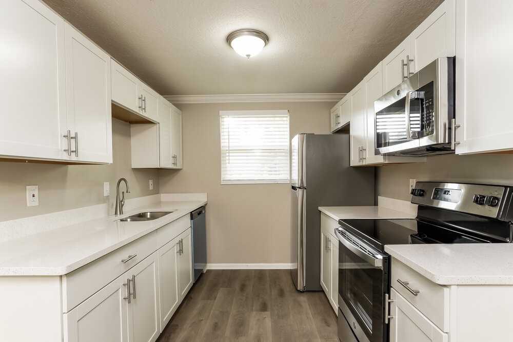 2796 Kiowa Ave - Photo 6 of 16