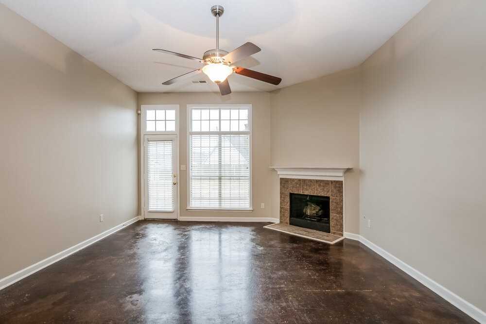 9775 Misty Bay Cv - Photo 3 of 14