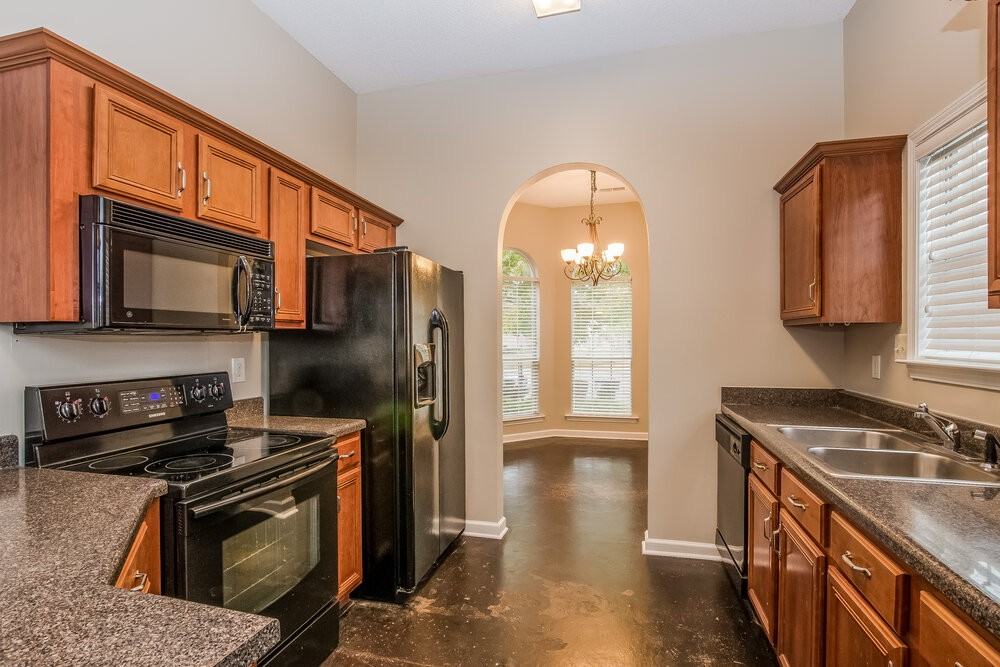 9775 Misty Bay Cv - Photo 6 of 14