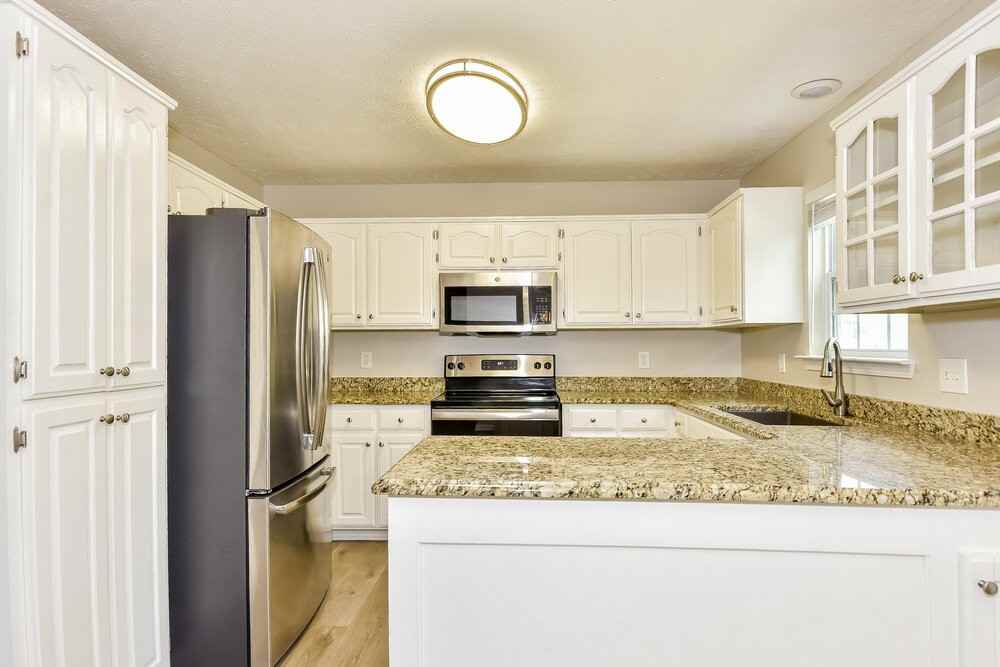 441 Parrish Hl - Photo 7 of 17