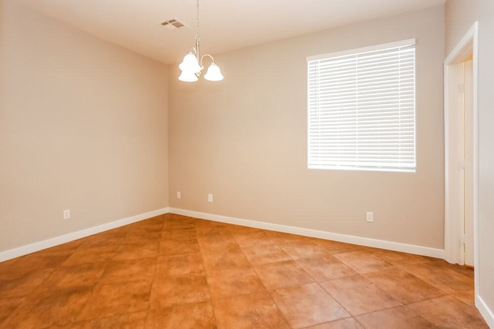 7941 Violet Dawn St - Photo 6 of 17