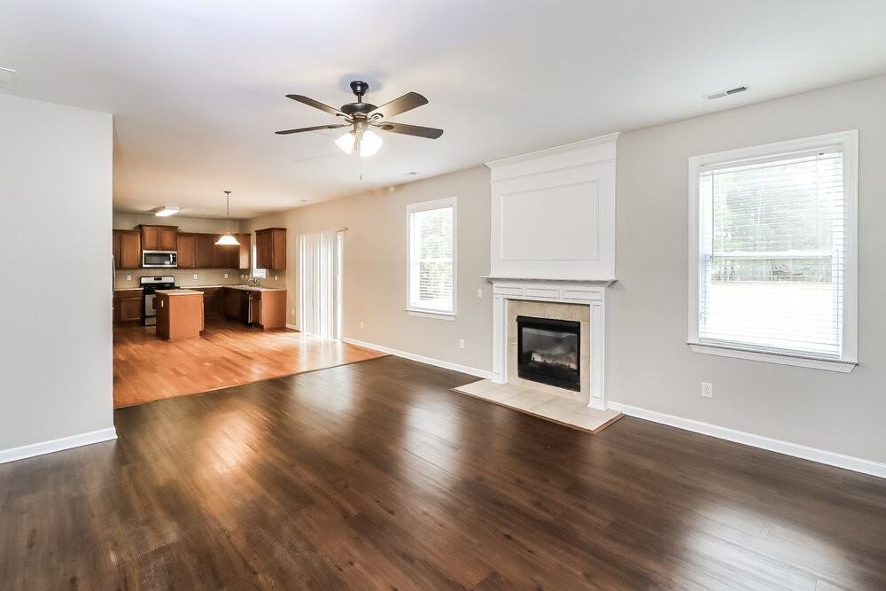 5212 Inverness Ct - Photo 7 of 17
