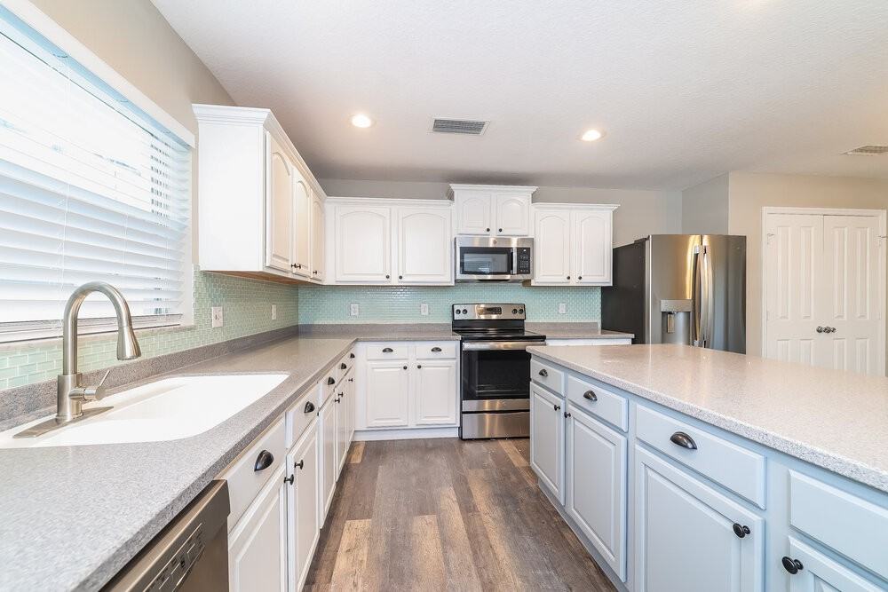 4619 Caverns Dr - Photo 7 of 16