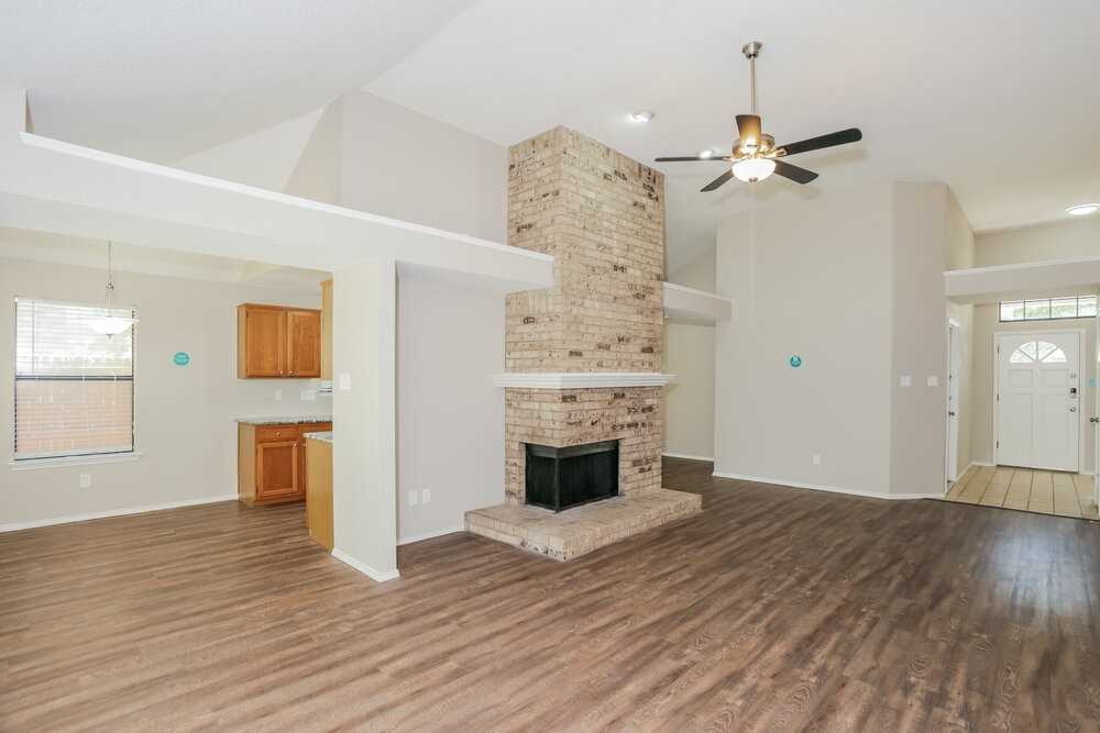 6639 Mountain Cedar Ln - Photo 3 of 16