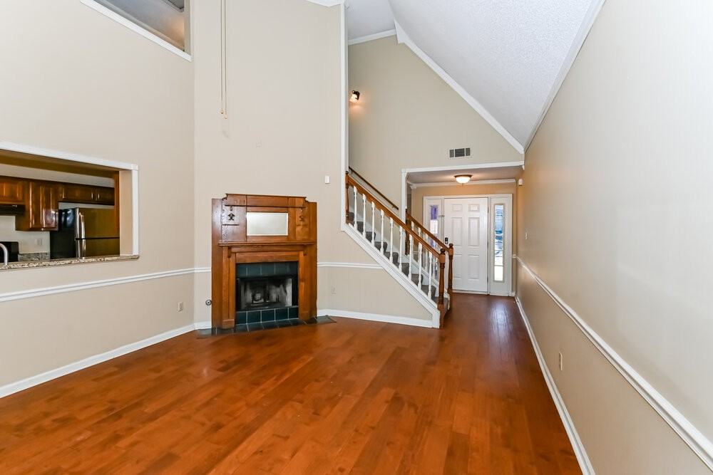 1022 Appling Meadow Dr - Photo 6 of 17