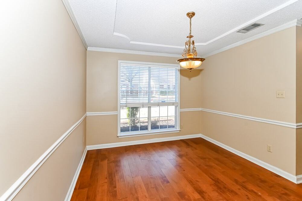 1022 Appling Meadow Dr - Photo 7 of 17